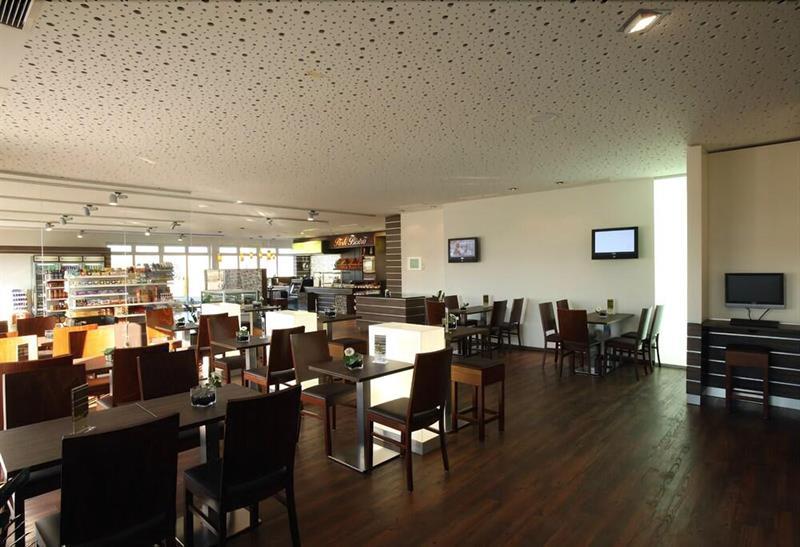 Lindner Hotel Nurburgring Ferienpark, Part Of Jdv By Hyatt Drees Exterior photo